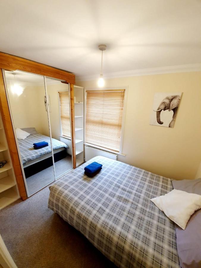 Chelmsford Centre Houseアパートメント エクステリア 写真